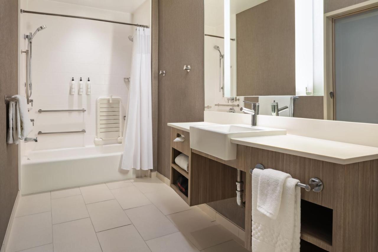 Springhill Suites By Marriott West Sacramento Esterno foto